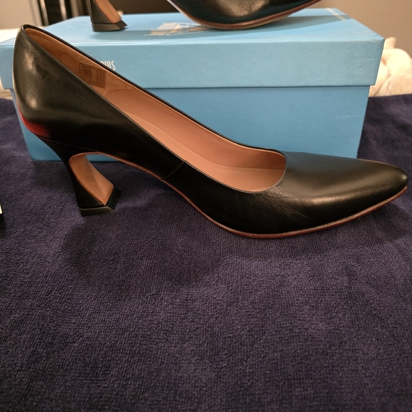 Fluevog Desmond Heels Size 8m5 Pumps Black - Picture 7 of 16